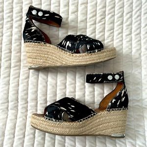 Sz 9 Platform Wedge Sandal Animal Print
